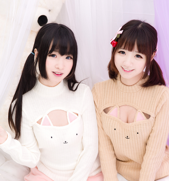 Blusa de Frio Gatinho no Peito Decote Sexy Otome Kitty Suéter Cute Kawaii Neko